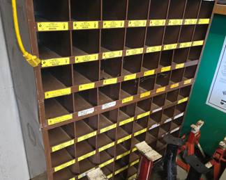 Parts bin