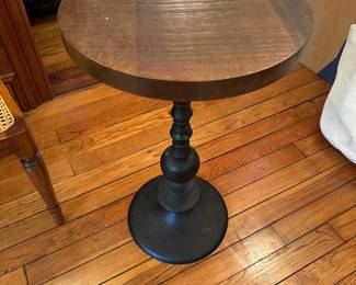 #49 - $68 - Round wrought iron table with wood top 18round 30t
