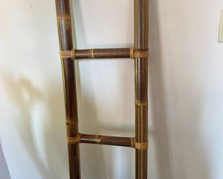#34 - $46 - Blanket ladder- holder 15wx59t