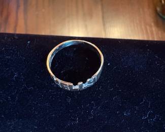 14 kt gold