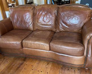 #28 - $450 - Brown leather couch 87wx41dx37t
