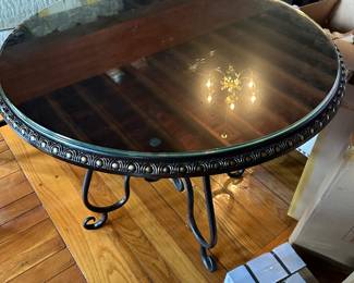 #84 - $190 - Pier one imports table with custom glass top 38roundx31t
