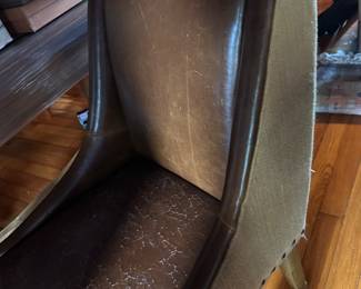 #69 - $70 - Dinning chair with leather front 22wx25d37t