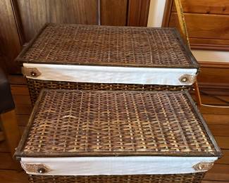 #57 - $50 - Wicker trunk set - big 26wx16dx18t - small - 21wx12dx13t
