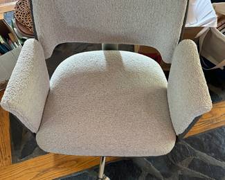 #36 - $90 - Grey cloth office chair 25wx21dx35t

