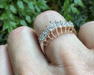 #J11 - $500 - Ring band 1ctw approx diam, Marquise band, 14kt yellow gold, size 6 1/2, 2.9 gr.