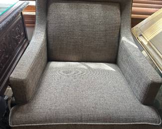 #107 - $480 - 2 - Brown tweed chair 27wx29dx33t
