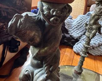 #86 - $90 - Retro vintage Side table with cherubs 22 round x 23