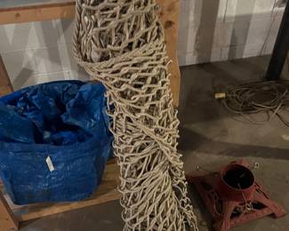 Hammock, Christmas tree stand