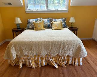 Bed, bedding, night stands & lamps
