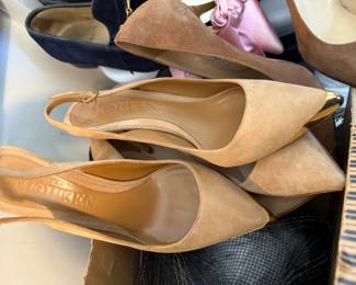 Alexander McQueen Gold Metal Tip tan suede pumps shoes