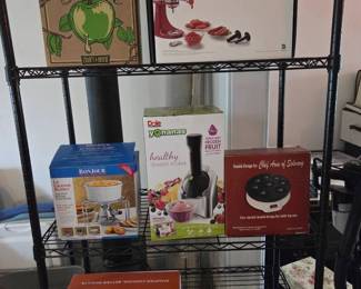 New or Like New Kitchen And Cooking Accessories