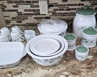 Corelle Coordinates Callaway Ivy pattern Canisters, Bowls, Cookie Jars, Pot, Pan, And Cups