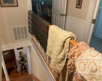 Wonderful, Bed throws