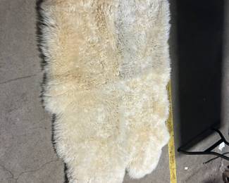 Lamb skin rug