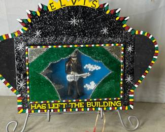 Elvis shadowbox