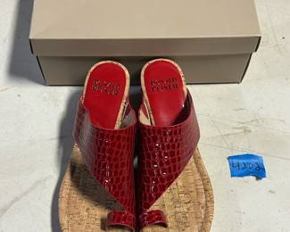 Pliner Shoes