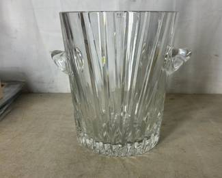 Crystal ice bucket
