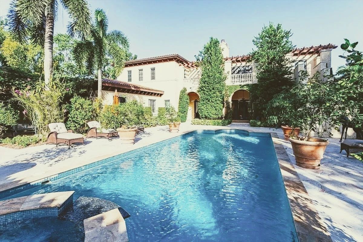 Pinecrest Estate Sale
