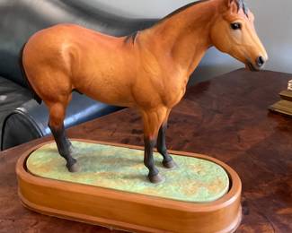 Royal Worcester American Registered Quarter Horse by Doris Lindner  c. 1962. 