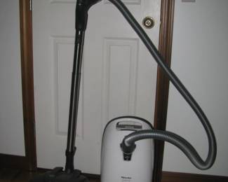 Miele Vac.