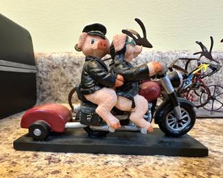 Road Hogs Decor