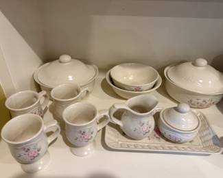pfaltzgraff tea rose set