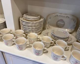 pfaltzgraff tea rose set