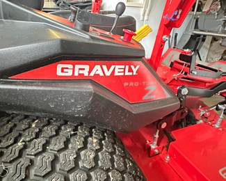Gravely Pro-Turn Z, 33.6 Hours Runtime