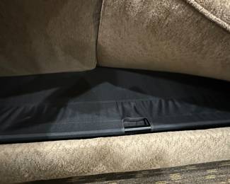 Couch plus Pullout Bed 36" x 90" x 40", + Pullout Bed