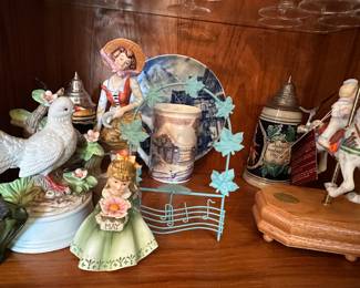 Vintage Glassware and Decor, Vintage Tankards/Beer Steins