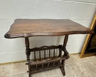 Wooden Side Table w/ Magazine Rack