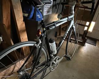 Giant OCR Road Bike
