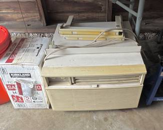 Motor Oil • Air Conditioner (WORKING!!!) • Jack Stand