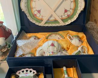 PHai fine china tea set