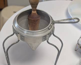 Persimmon Strainer