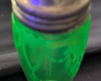 Vintage Depression Glass Uranium Glass Salt Shaker