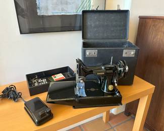 Singer Sewing Machine Working