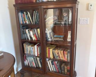 Bookcase English 