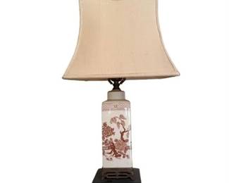 Lot 046
Chinese Red Transferware Accent Table Lamp, Vintage