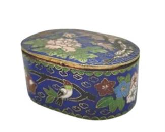 Lot 100-001
Antique Chinese Floral Cloisonné Enamel & Brass Lidded Box