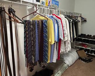 Men’s clothing, Most are Size XXL and pants are 42/32.