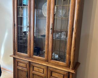 Hutch display and Storage