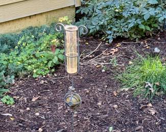 Rain gauge 