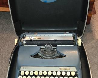 Smith Corona Sterling