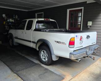 2002 Toyota Tundra SR5, 8 Cyc, new battery, newer Michelins, 215,787 miles. Best Offer by end of sale Sunday, minimum offer $4,250.