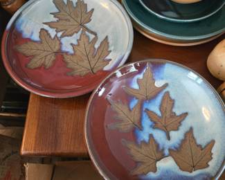 Ceramic Pottery by Robert Alewine
