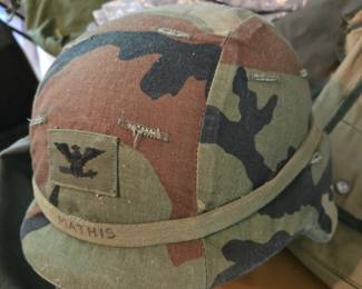 1985 Army Helmet - complete & in great condition