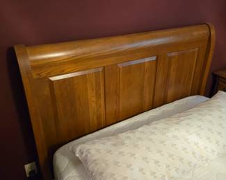 Sleigh Bed