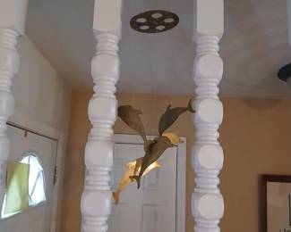 Golden Bird played it price negotiable